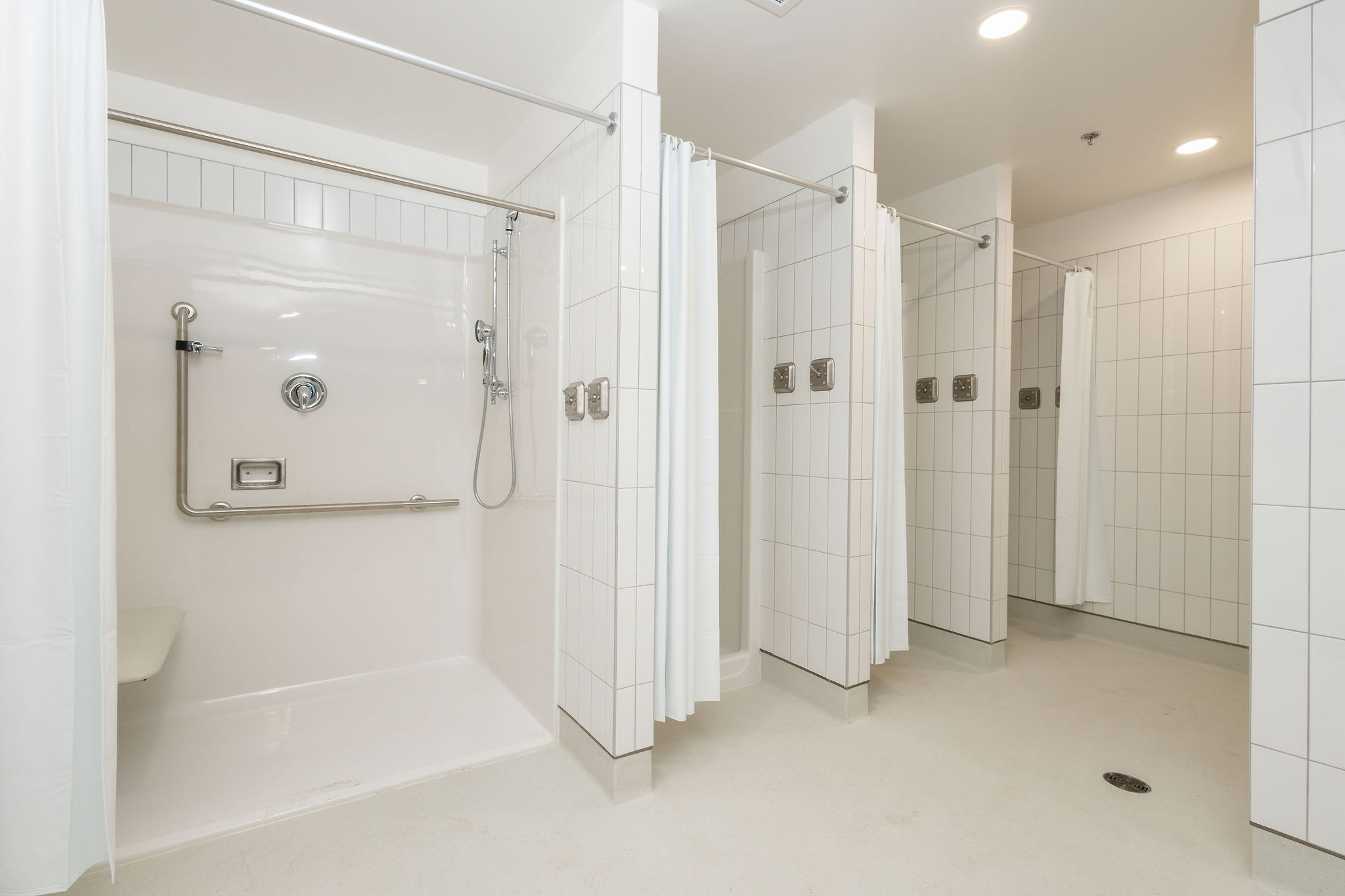 shelter showers cranbrook bc
